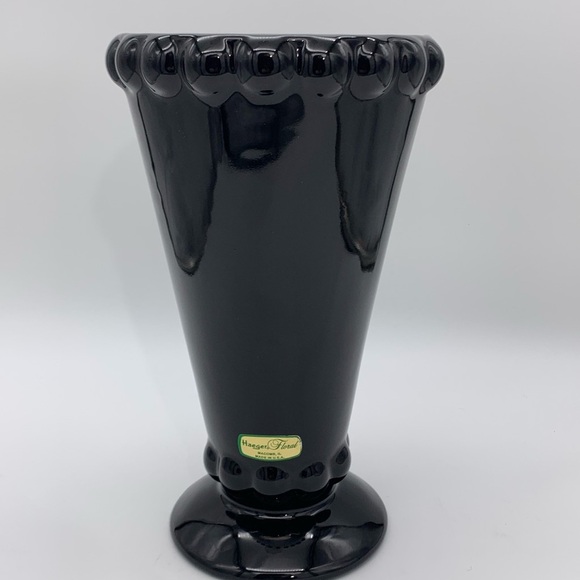 Vtg. Haeger Floral Black Glass Vase 10” Flared Shape With Scalloped Rim & Base - Picture 11 of 11